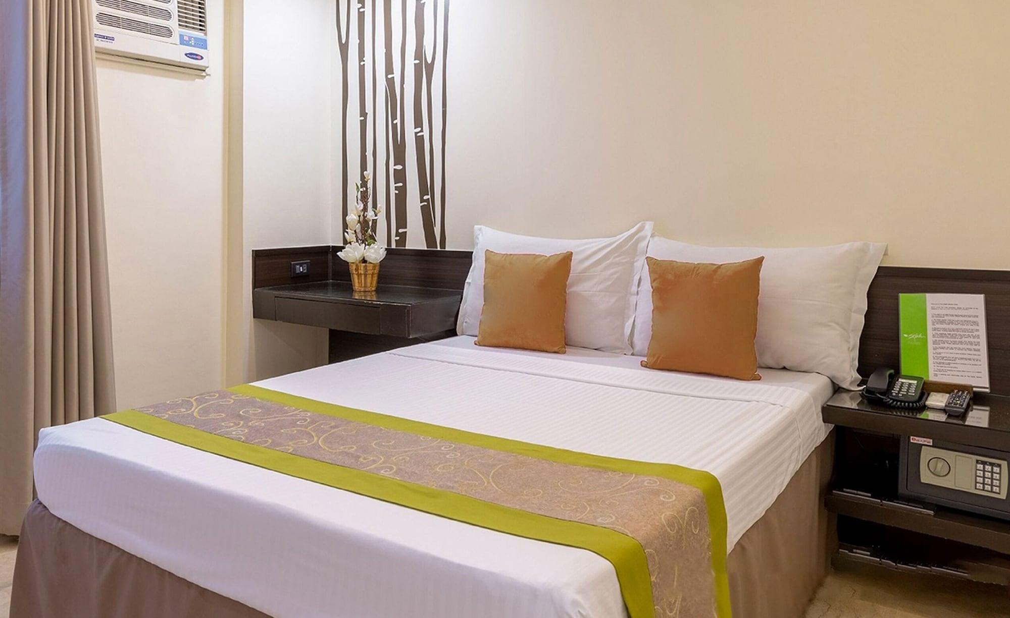 Selah Garden Hotel Manila Pasay Exteriér fotografie