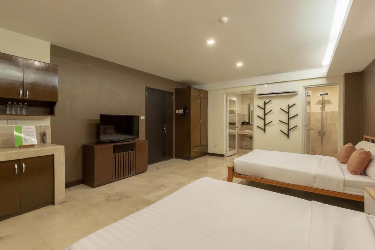 Selah Garden Hotel Manila Pasay Exteriér fotografie